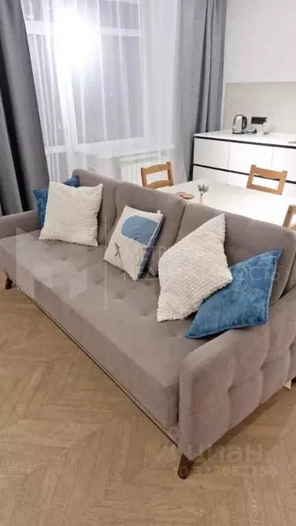 2-к кв. Тюменская область, Тюмень Одесская ул., 51 (54.6 м) - Фото 2