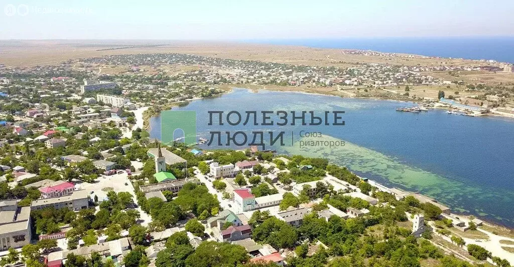 Участок в Черноморское, Радужная улица (8 м) - Фото 1