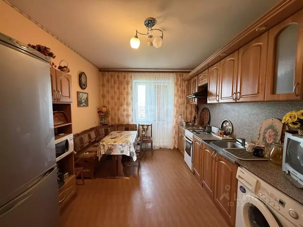 2-к кв. Ленинградская область, Волхов Советская ул., 18 (56.4 м) - Фото 1