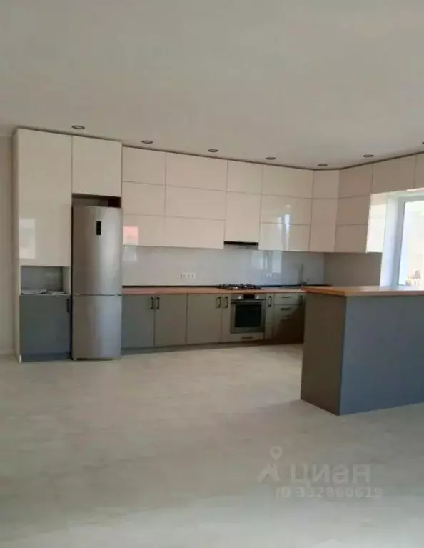 Дом в Крым, Симферополь ул. Александра Иваниченко, 31 (250 м) - Фото 2