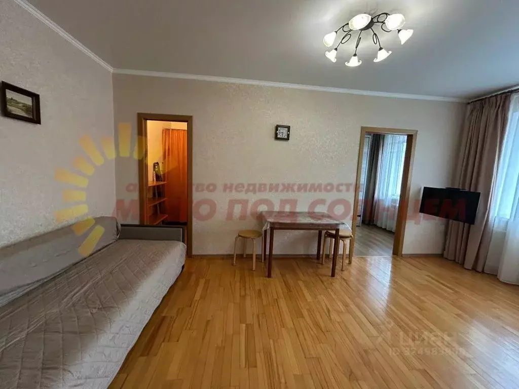 2-к кв. Краснодарский край, Ейск Первомайская ул., 5 (41.8 м) - Фото 1