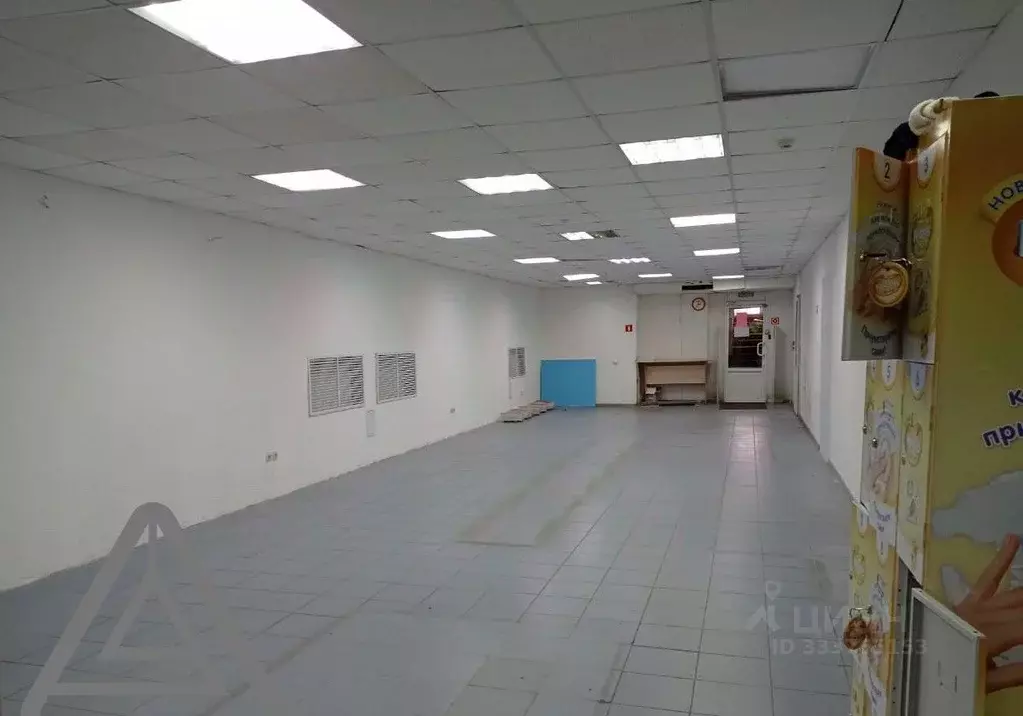 Помещение свободного назначения в Татарстан, Казань ул. Декабристов, ... - Фото 2