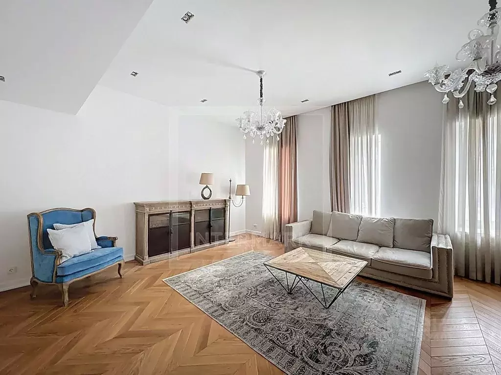 3-к кв. Москва Никольская ул., 10/2С2б (140.0 м) - Фото 2