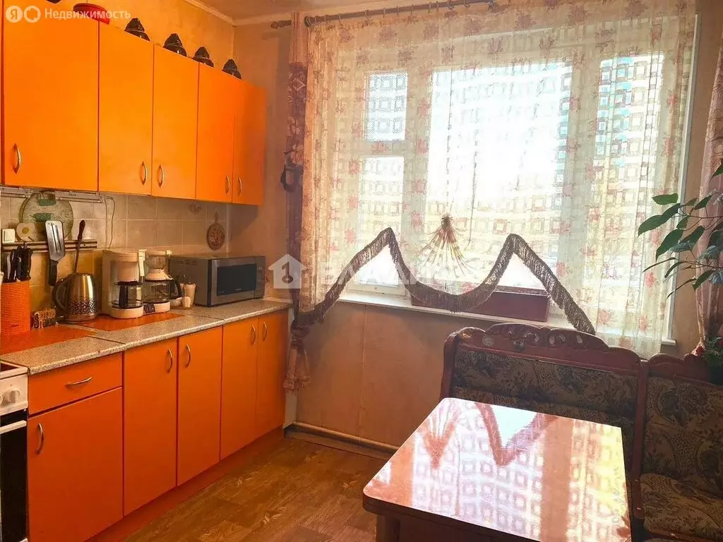 3-комнатная квартира: Москва, Осенний бульвар, 2 (71 м) - Фото 0