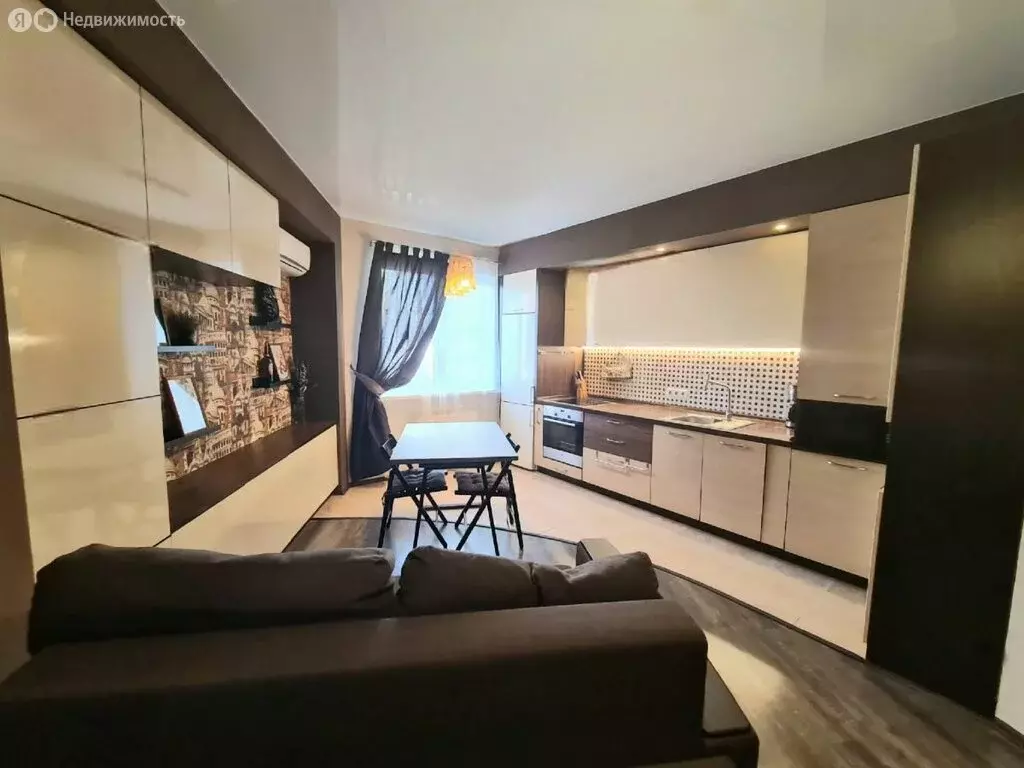 2-комнатная квартира: Самара, Солнечная улица, 2 (77.7 м) - Фото 1