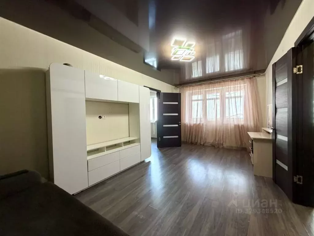 2-к кв. Пермский край, Пермь ул. Революции, 62 (46.1 м) - Фото 1