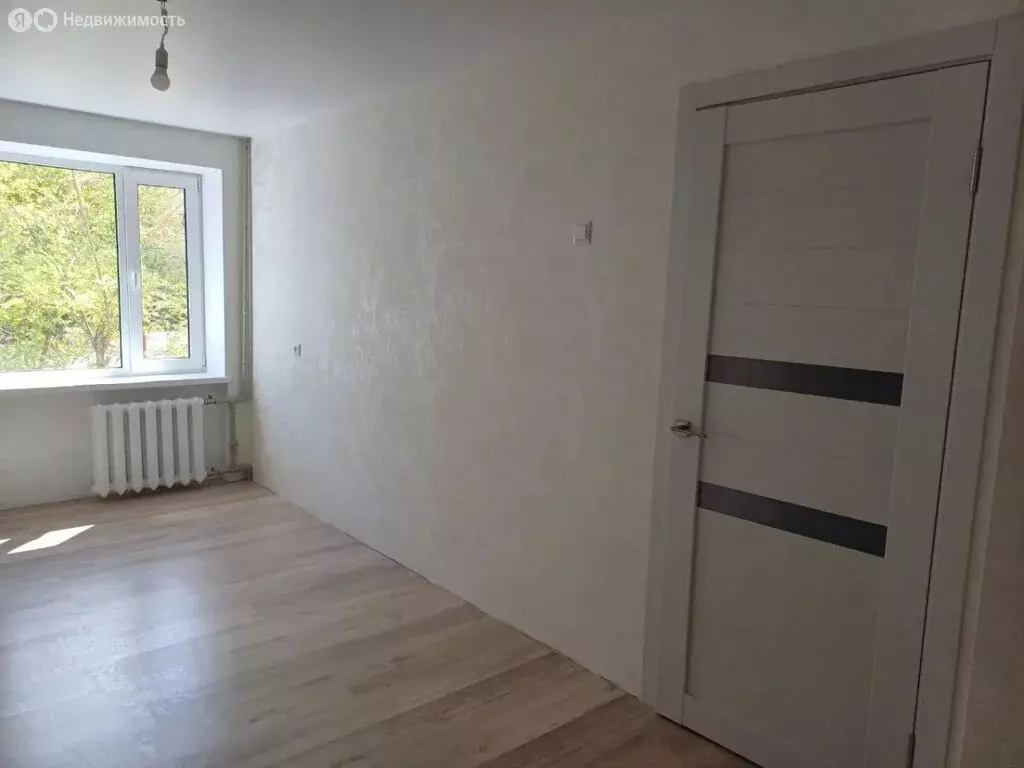 2-комнатная квартира: Евпатория, улица Крупской, 36 (44 м) - Фото 0