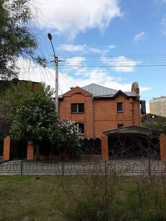 Дом в Тюмень, Калининский округ (310 м) - Фото 1