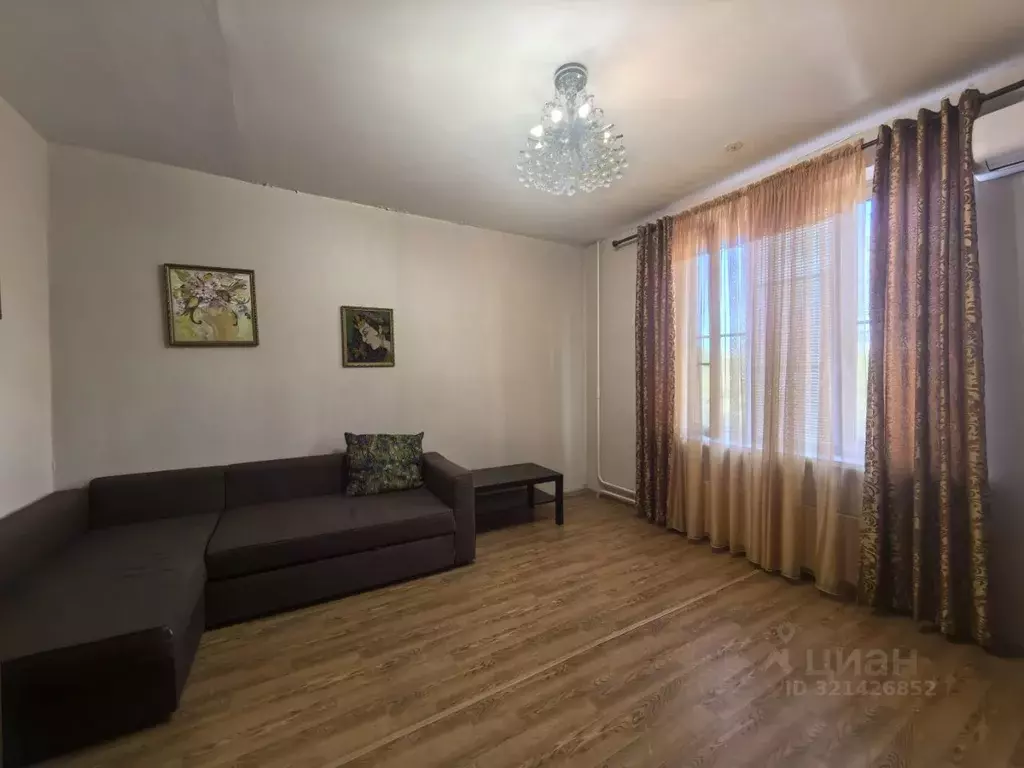 3-к кв. Ростовская область, Ростов-на-Дону ул. Еременко, 93 (70.0 м) - Фото 1