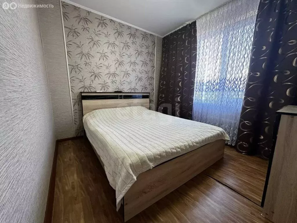 3-комнатная квартира: Набережные Челны, Автозаводский проспект, 23 (50 ... - Фото 1