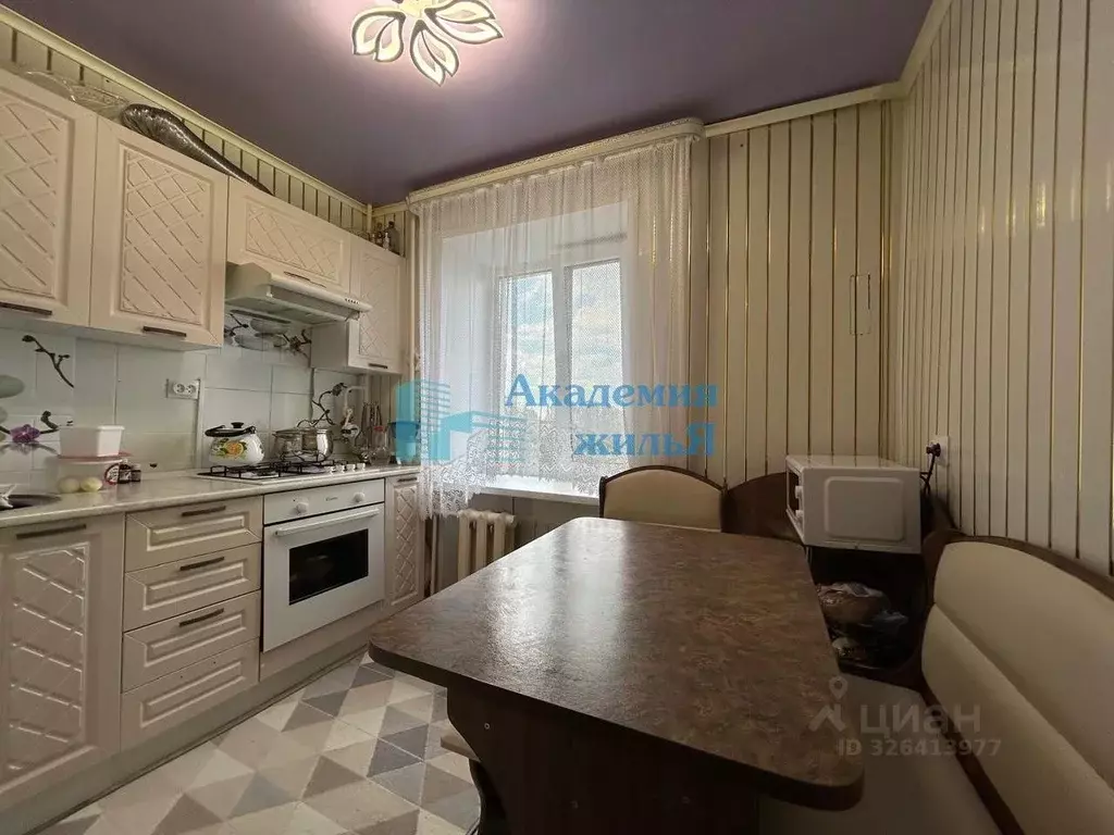 2-к кв. Саратовская область, Балаково Пролетарская ул., 2 (72.1 м) - Фото 2