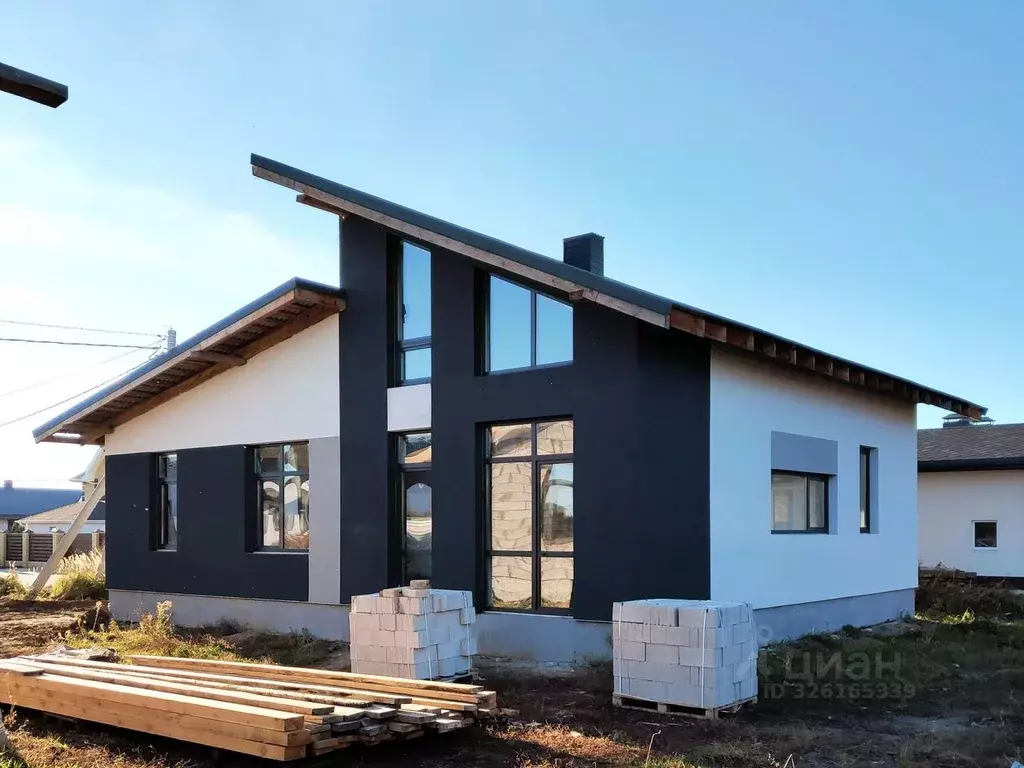 Дом в Ульяновская область, Ульяновск ул. Взлетная (130 м) - Фото 1