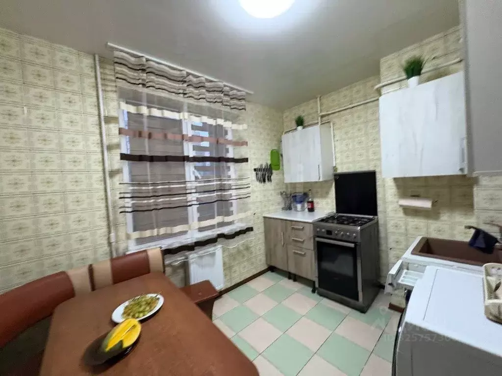 3-к кв. Крым, Симферополь ул. 60 лет Октября (69.9 м) - Фото 1