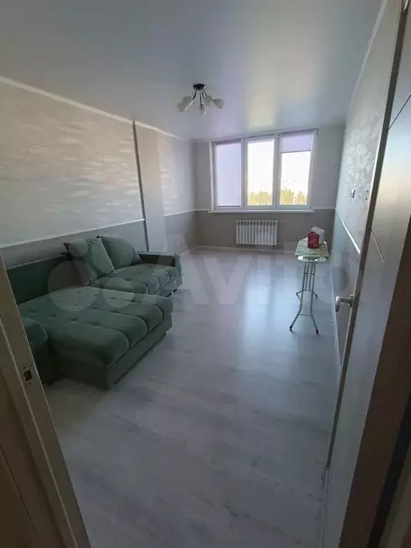 1-к. квартира, 48 м, 8/10 эт. - Фото 1