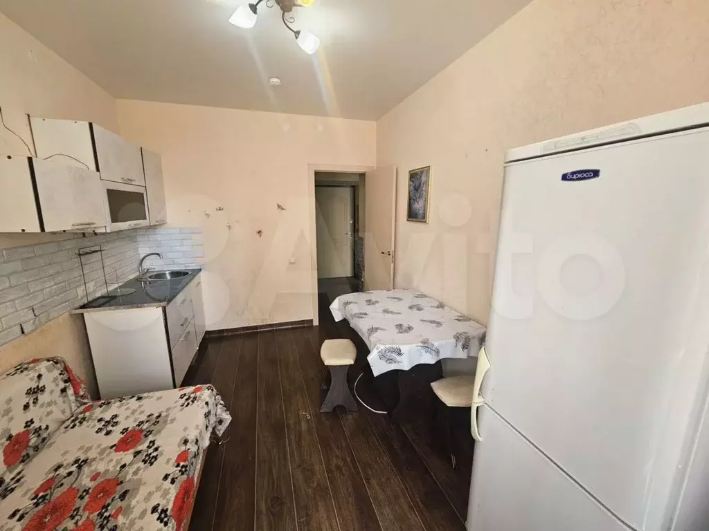1-к. квартира, 40 м, 2/10 эт. - Фото 1
