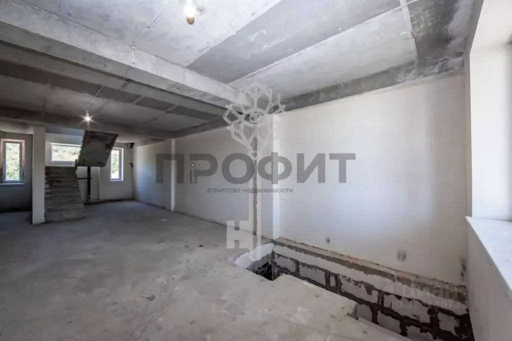 Дом в Крым, Алушта ул. Юбилейная (213 м) - Фото 2