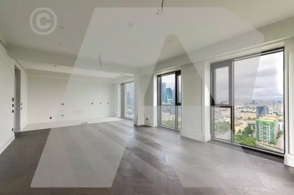 4-к кв. Москва Поклонная ул., 9 (178.0 м) - Фото 1