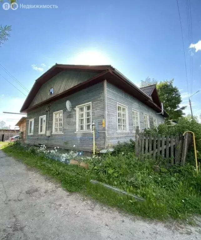 2-комнатная квартира: село Шуйское, улица Сухонская Набережная, 24 ... - Фото 0
