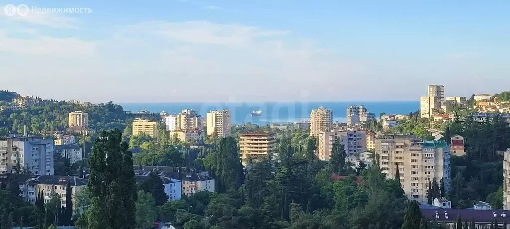 1-комнатная квартира: Ялта, Изобильная улица, 10к2 (38 м) - Фото 1