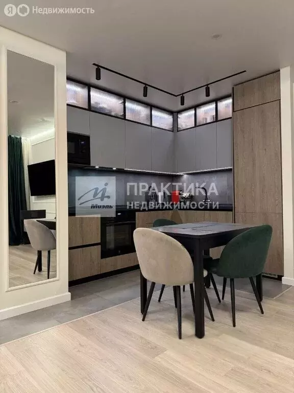 3-комнатная квартира: Москва, проспект 60-летия Октября, 17 (68.5 м) - Фото 2