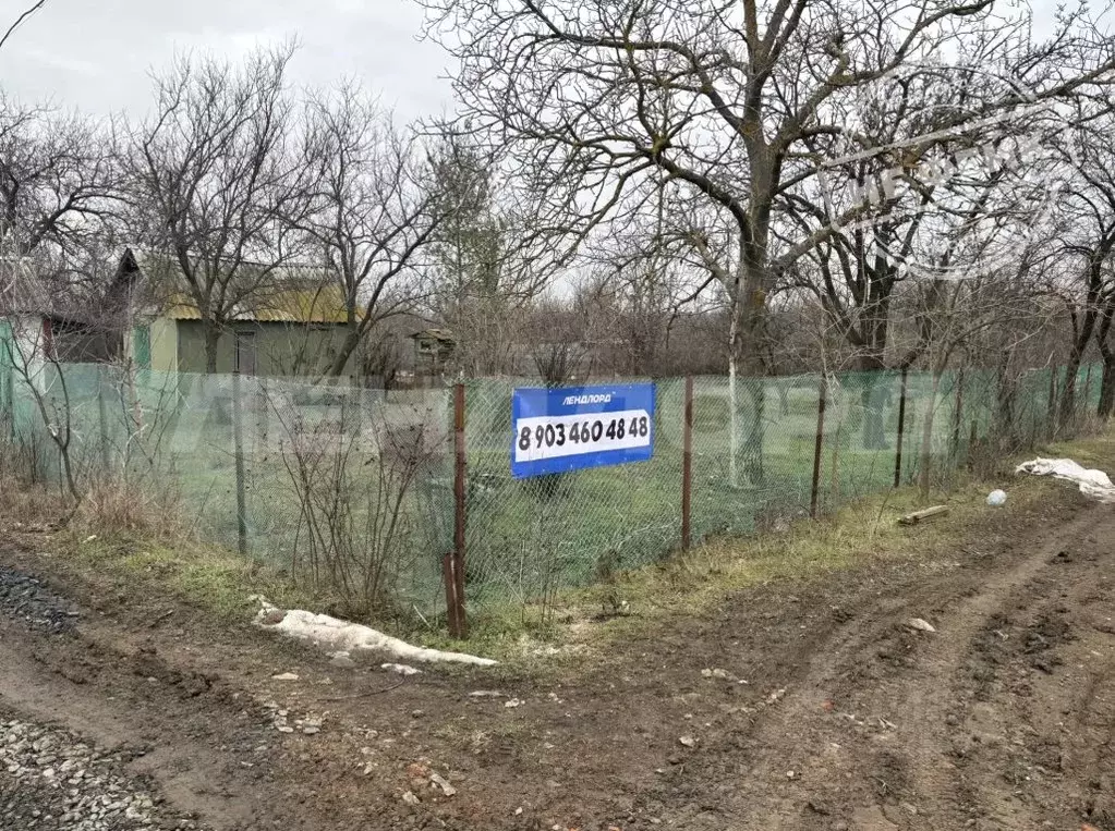 Участок в Ростовская область, Новочеркасск № 12 садовое товарищество, ... - Фото 1