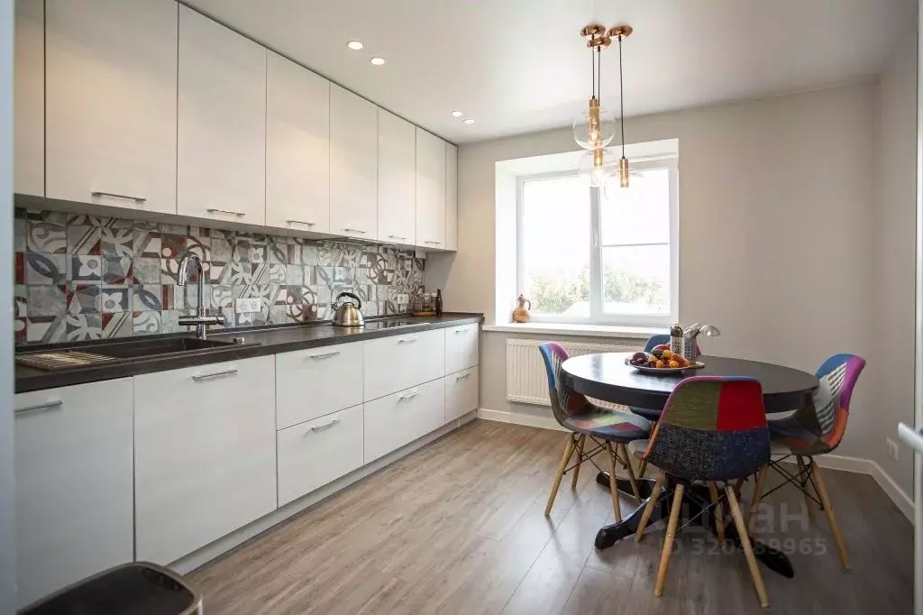 4-к кв. Ярославская область, Ярославль ул. Суркова, 6 (90.0 м) - Фото 1