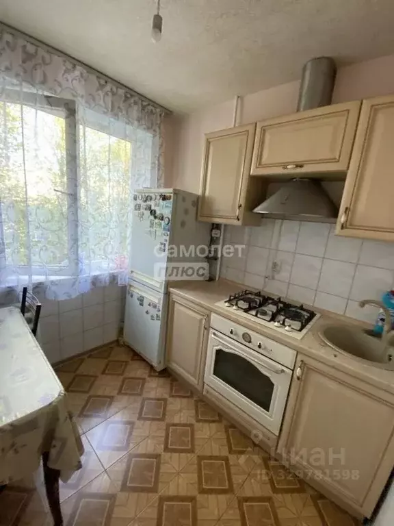 2-к кв. Курская область, Курск ул. Карла Маркса, 61 (48.1 м) - Фото 1