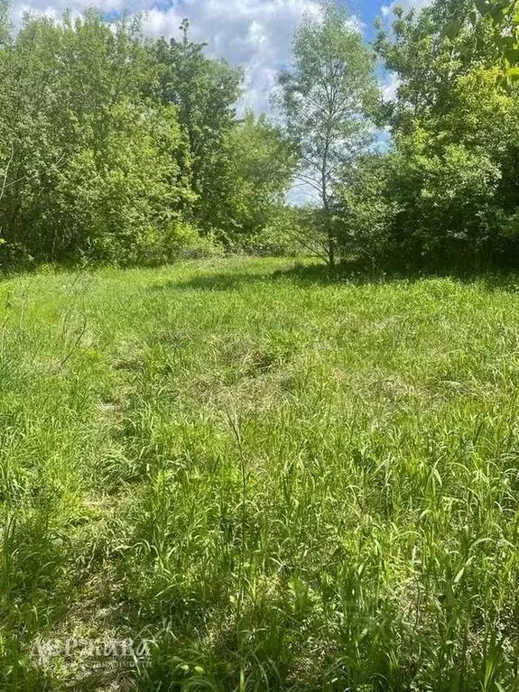 Участок в Белгородская область, Старооскольский городской округ, с. ... - Фото 1