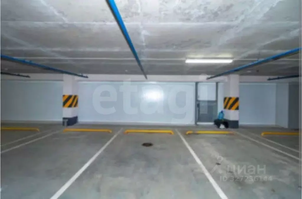 Гараж в Тюменская область, Тюмень ул. Газовиков, 73 (15 м) - Фото 1