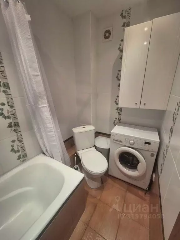 2-к кв. Тюменская область, Тюмень ул. Казачьи луга, 9 (58.0 м) - Фото 2