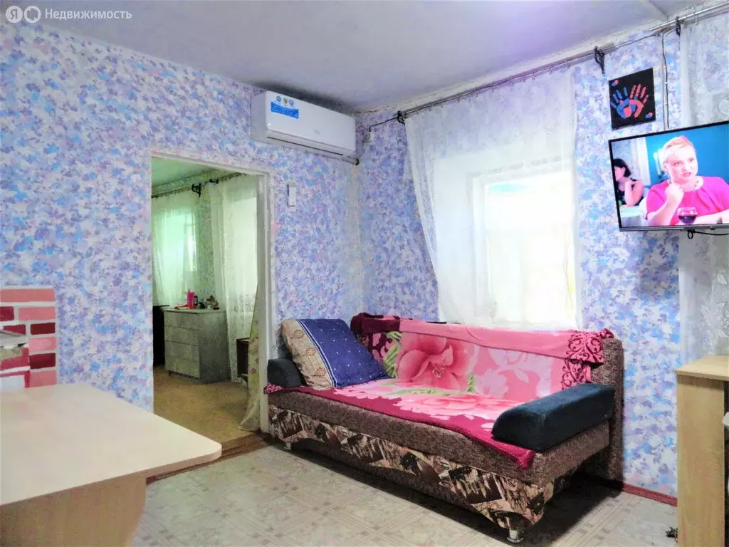 Дом в Старощербиновская, улица Радищева (65 м) - Фото 0
