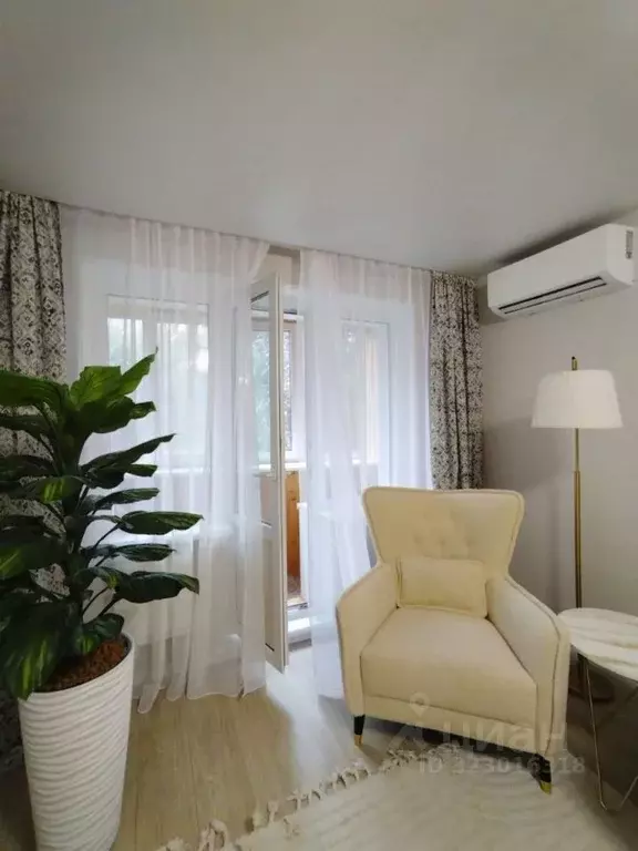 4-к кв. Челябинская область, Челябинск ул. Нахимова, 2 (76.3 м) - Фото 1