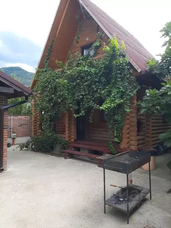 Дом в Краснодарский край, Геленджик ул. Тоцкого, 28 (60 м) - Фото 1