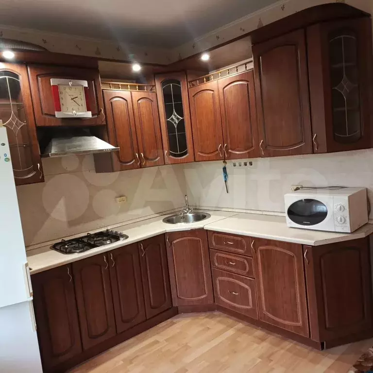 2-к. квартира, 60 м, 3/10 эт. - Фото 0