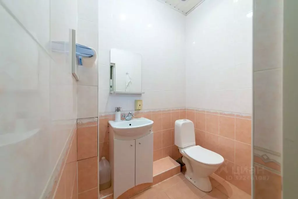 Помещение свободного назначения в Санкт-Петербург, Санкт-Петербург, ... - Фото 1