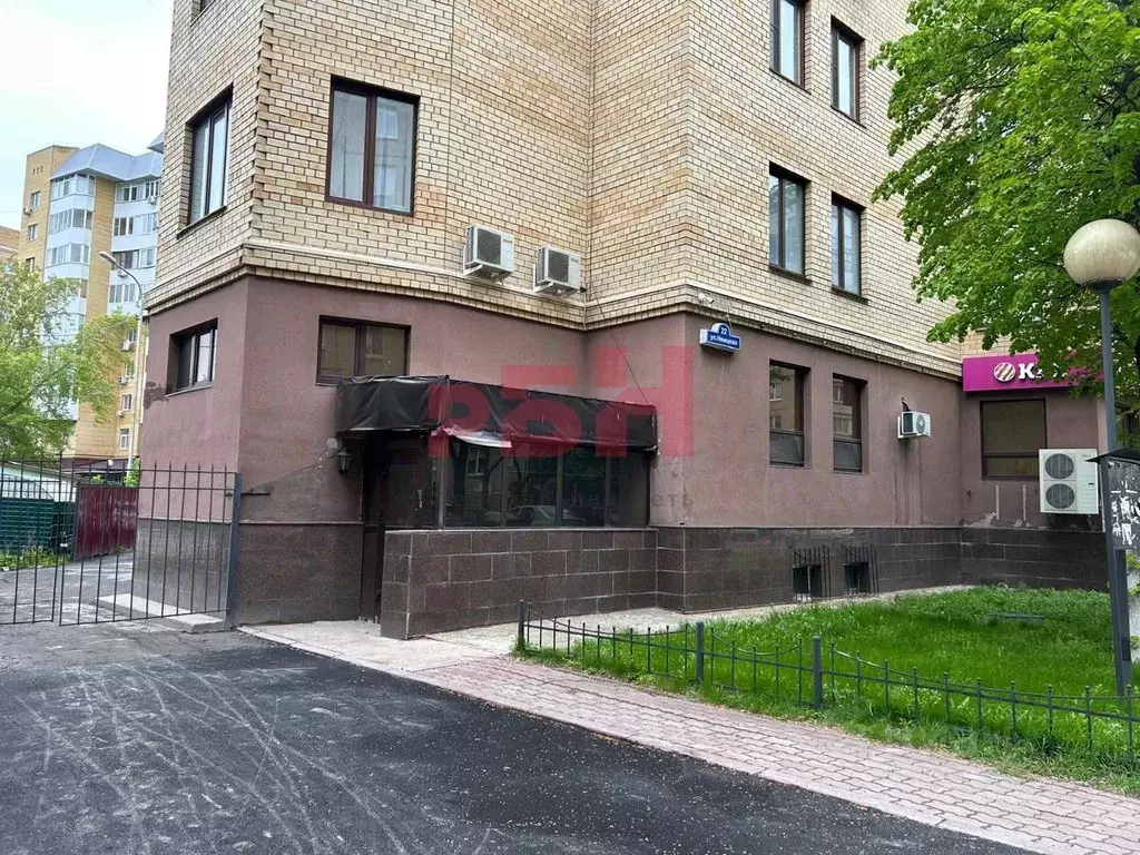 Помещение свободного назначения в Тюменская область, Тюмень ул. ... - Фото 0