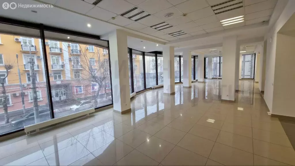 Помещение свободного назначения (330 м) - Фото 0