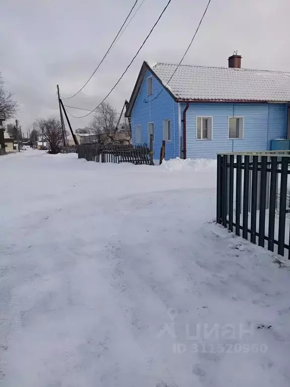 Дом в Карелия, Медвежьегорский район, с. Великая Губа Набережная ул., ... - Фото 1