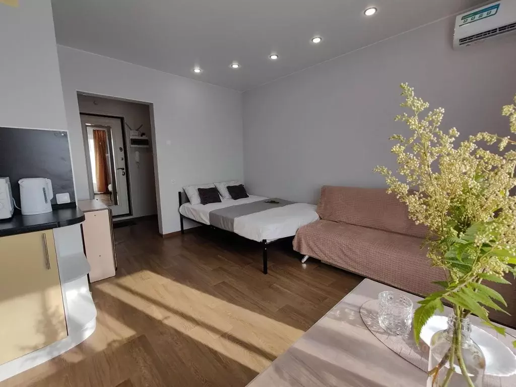 Студия Челябинская область, Миасс ул. Богдана Хмельницкого, 50 (23.0 ... - Фото 1