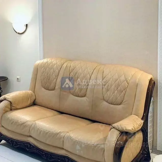 3-к кв. Тюменская область, Тюмень Восточный-2 мкр, ул. Ивана Словцова, ... - Фото 1