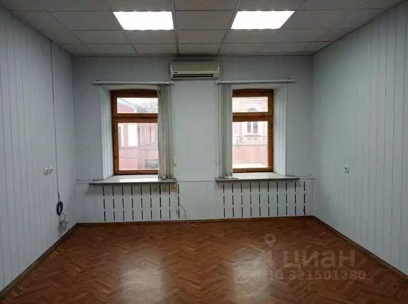 Офис в Нижегородская область, Нижний Новгород Совнаркомовская ул., 1 ... - Фото 1