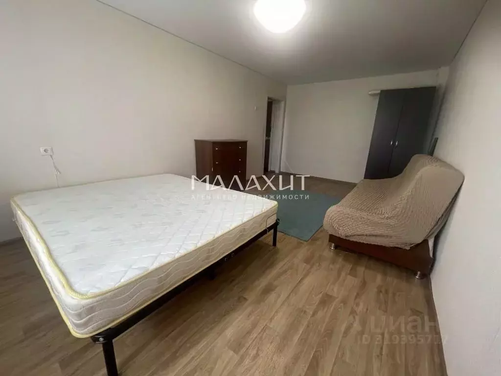 1-к кв. Самарская область, Самара ул. Антонова-Овсеенко, 3 (33.3 м) - Фото 1
