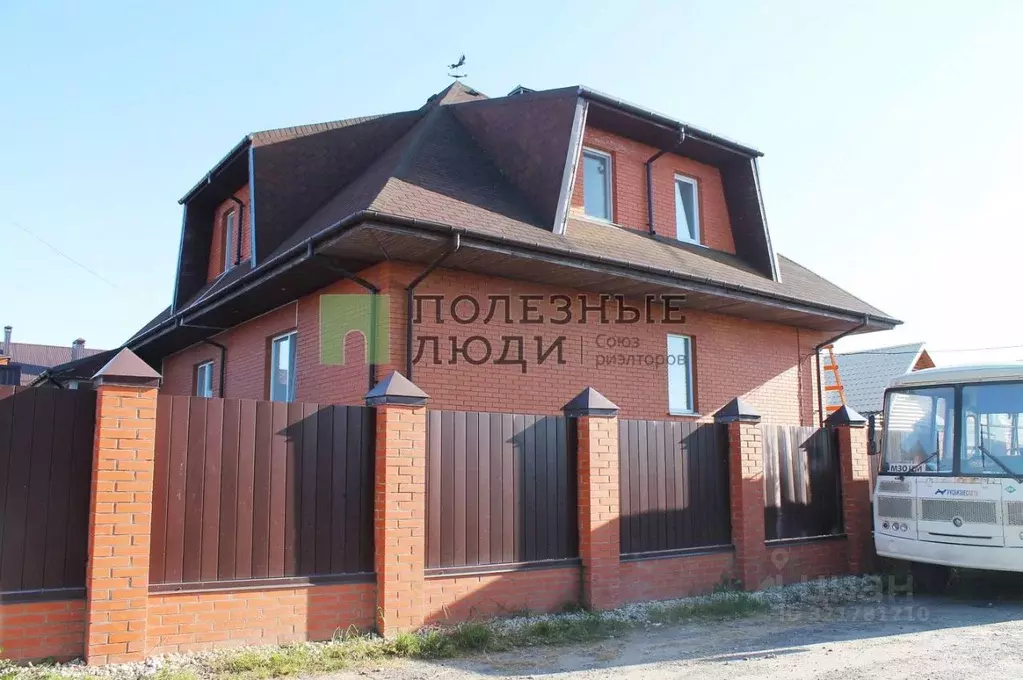 Дом в Орловская область, Мценск Спасский мкр,  (145 м) - Фото 0