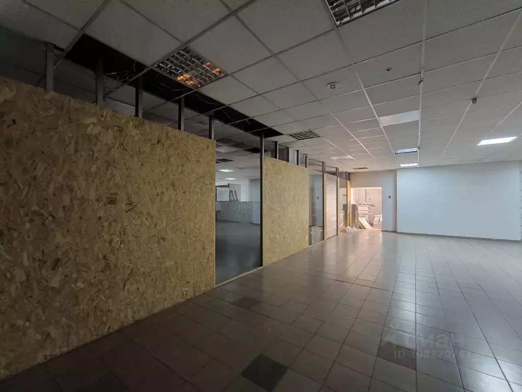 Помещение свободного назначения в Алтайский край, Барнаул пл. Свободы, ... - Фото 2