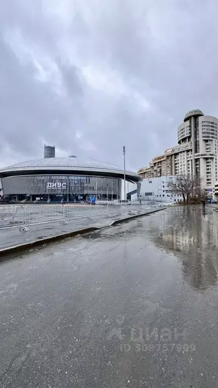 Офис в Свердловская область, Екатеринбург ул. Николая Никонова, 21 (40 ... - Фото 1