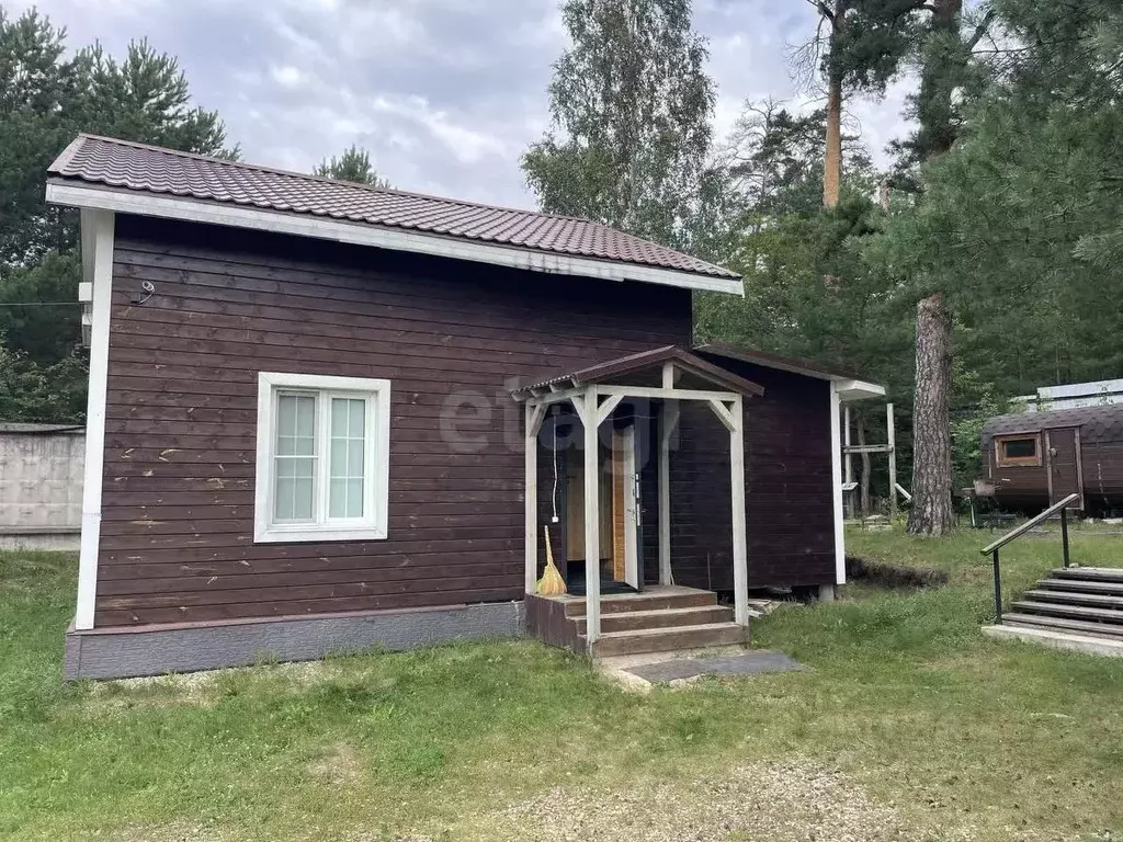 Участок в Московская область, Серпухов городской округ, д. Лужки  ... - Фото 1