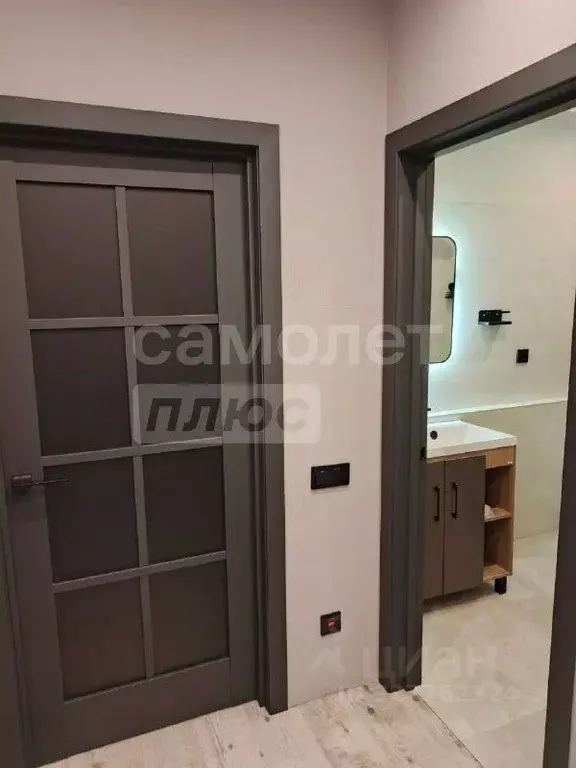 2-к кв. Крым, Симферопольский район, с. Мирное ул. Щедрая, 3 (43.0 м) - Фото 1