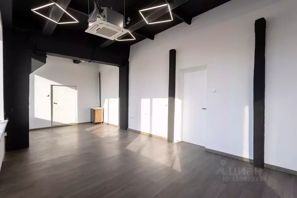 Офис в Санкт-Петербург 1-й Верхний пер., 2 (350 м) - Фото 1