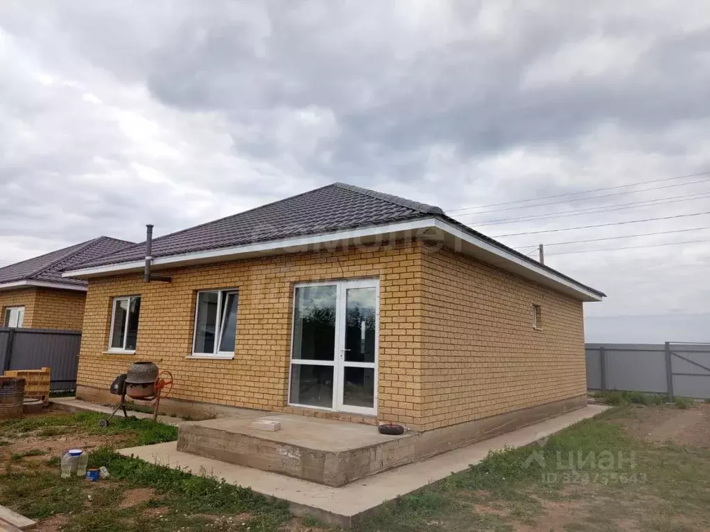 Дом в Оренбургская область, Оренбургский район, Южноуральский ... - Фото 1