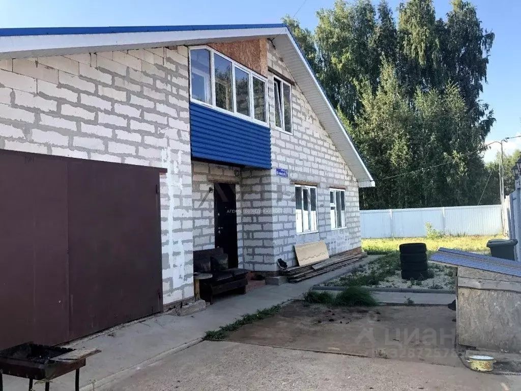 Дом в Татарстан, Елабуга пер. Большой, 39 (200 м) - Фото 1